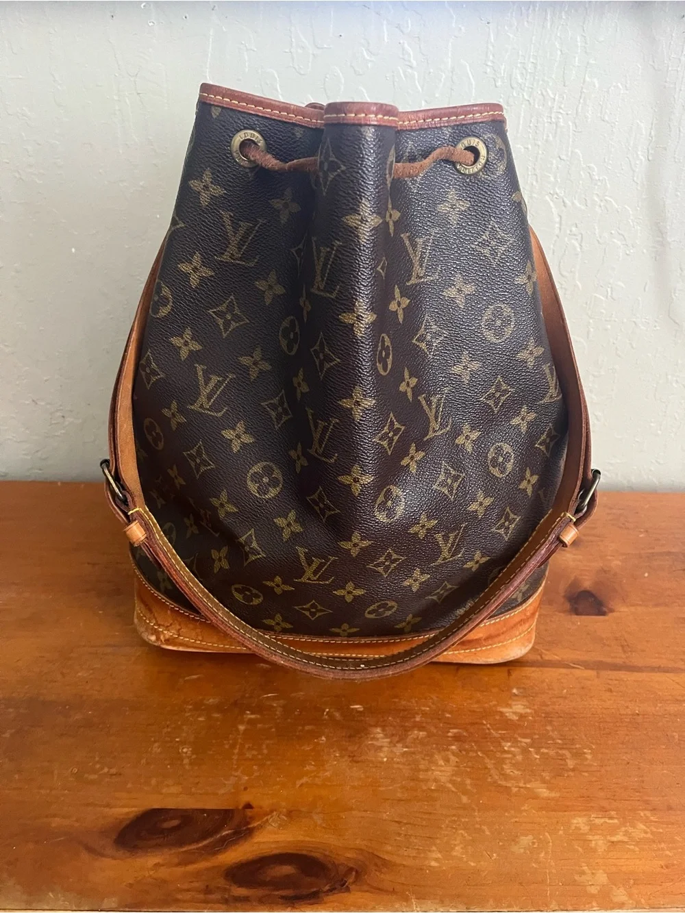Vintage 80’s Louis Vuitton noe bucket bag